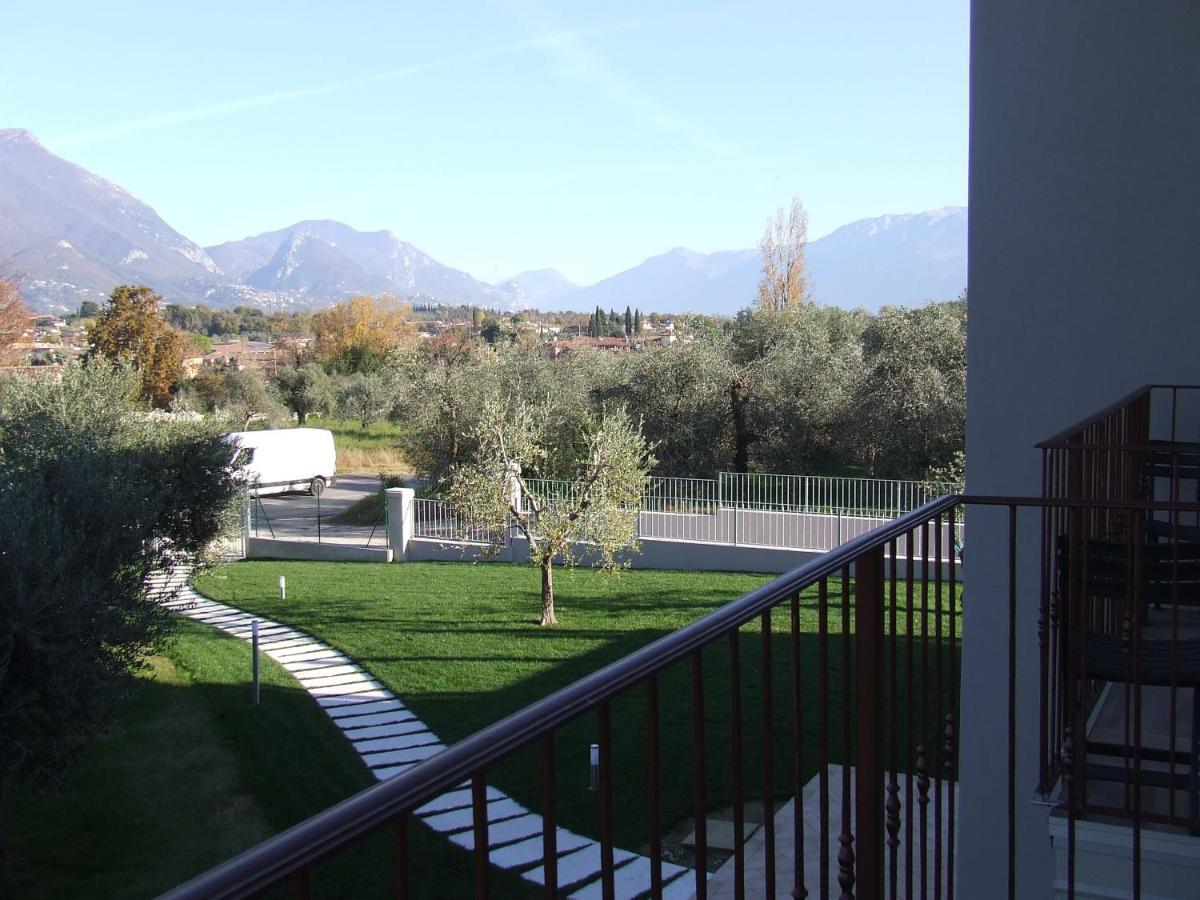 Bilocale Papavero, Magnolia O Girasole San Felice del Benaco Exterior foto