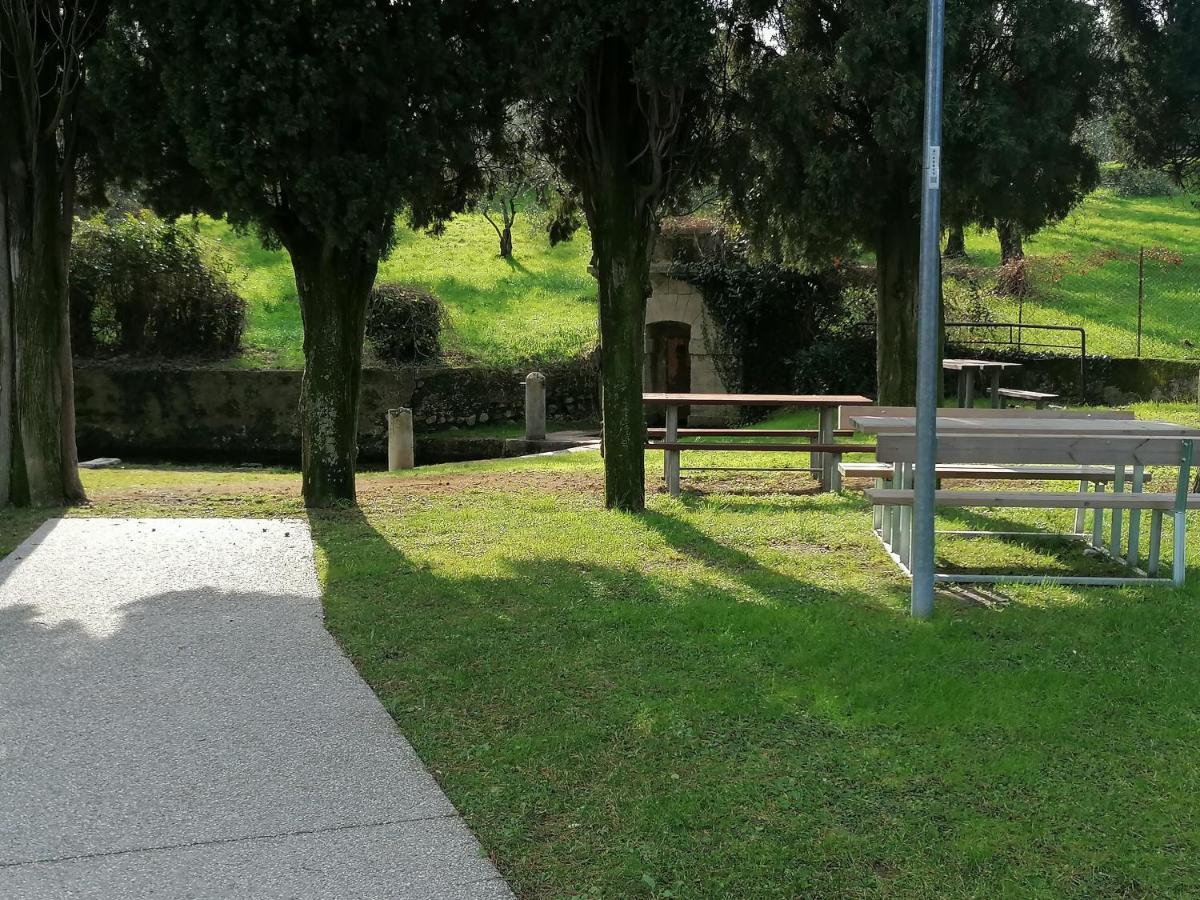 Bilocale Papavero, Magnolia O Girasole San Felice del Benaco Exterior foto